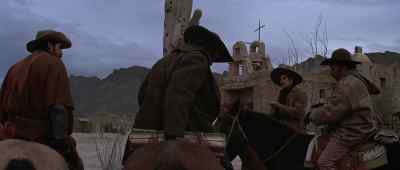 Adios, compadres.
Que les vaya bien. - Joe Kidd