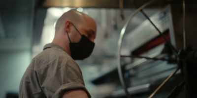 Adjusting my role,
that I have a role in mentoring them. - Chef's Table: Pizza