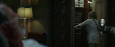 Administering anesthetic. - Hotel Artemis