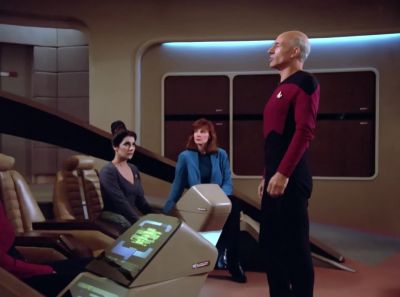 Admiral, we're approaching
the Idini star cluster. - Star Trek: The Next Generation