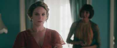 Admit it you've lost.
Don't ruin your life for this. - Bihter: A Forbidden Passion