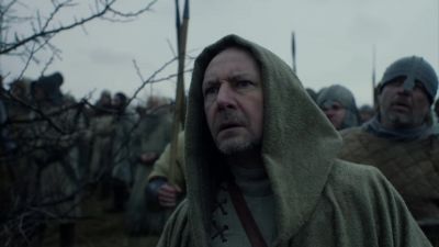 (AELLA) The wall is holding. - The Last Kingdom