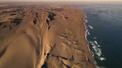 ...Africa's infamous
Skeleton Coast. - Planet Earth III