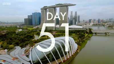 After 51 days, the end is also in
sight for the two remaining teams. - Race Across the World