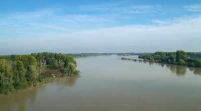 After a strenuous five-mile workout,
we leave Walter at a tranquil spot - World's Most Scenic River Journeys