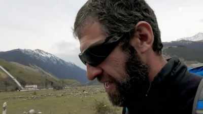 After an hour of questioning,
we're allowed in, - From Russia to Iran: Crossing Wild Frontier