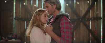 -After Chucky attacks Detective
Mike Norris in his car, - The Merry Gentlemen