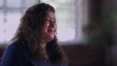 After meeting
in the hospital - Dirty John, The Dirty Truth