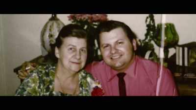 After prison, mom and John
got along at first. - John Wayne Gacy: Devil in Disguise