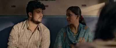 After that,
the couple started giving him an earful. - Chhichhore
