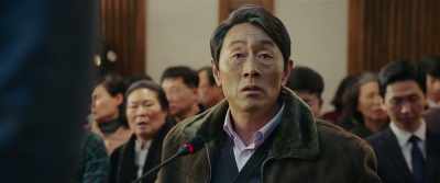 After the gold mine scam,
Ahn was in living hell. - Innocence