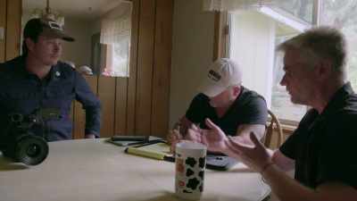 After tracking
the strange objects for days, - Unidentified: Inside America's UFO Investigation