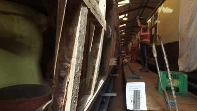 After two months
of stalled progress, - Great Rail Restorations with Peter Snow