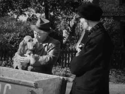 - Afternoon.
- Afternoon, Fred. - Last Holiday
