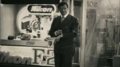 Again, John Barry's not available
for The Spy Who Loved Me, - The Sound of 007
