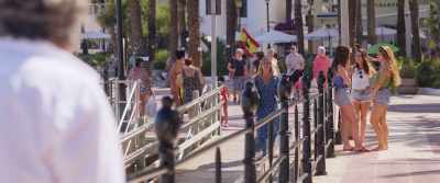 - Again, they wanted to sell me a coke! 
- Can you look koksiarza. - Ibiza