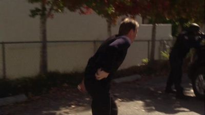 - Agent Bauer? Agent Solarz.
- Agent Almeida. - 24