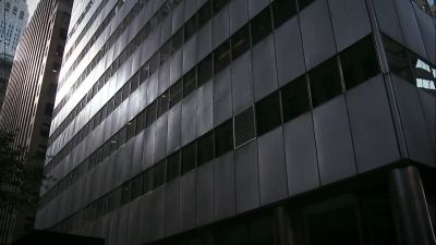 Agent Berrigan, I think
you should take a look at this. - White Collar