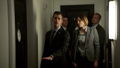 Agent Briggs, here
to relieve your team, sir. - Blindspot