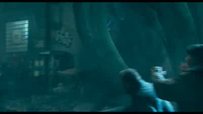 Agent Hellboy, take the shot! - Hellboy II: The Golden Army