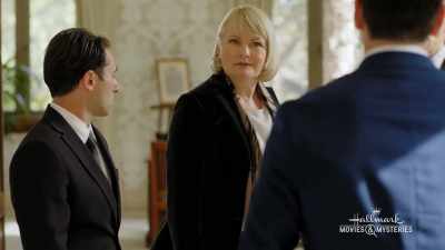 Agent Maxwell,
perhaps we should take a walk? - To Catch a Spy
