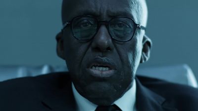 [Agent Odell] The data farm is down. - Black Lightning