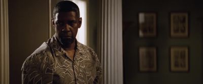 Agent Robert
Lynn Trench. - 2 Guns