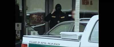 Agents were also raiding
at least two other clinics - American Pain