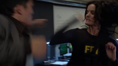 Agh! Ah! - Blindspot