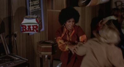 Agh Let go of my hair bitch - Foxy Brown