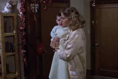 - Agnes?
- I'll just be a minute. - Moonlighting