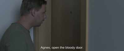Agnes, open the bloody door. - Under the Tree
