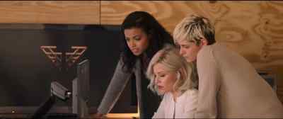 Ah, ah, ah, ah, ah. - Charlie's Angels