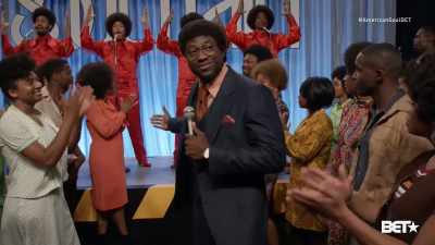 ♪ Ah, ah-ah-ah ♪ - American Soul