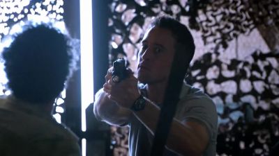 Ah, ah, ah! - Hawaii Five-0