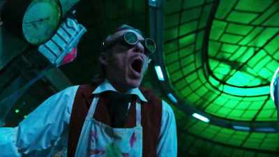 Ah, ah, I want more volts! - The Munsters
