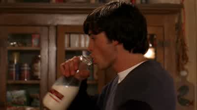 - Ah, ah! - Smallville