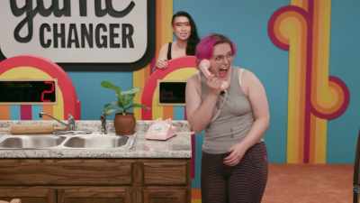 Ah!
(bell dings) - Game Changer