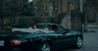 Ah, come on, move the car.
(car roaring) - 10 Reasons Why Men Cheat