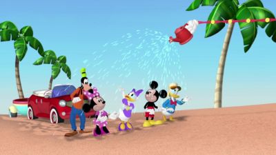 Ah, that cool water is so refreshing! - Mickey Mouse Clubhouse