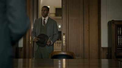 Ah, do you and the board
have a moment please, sir? - The Porter