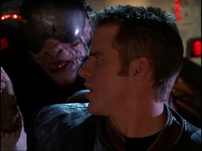 Ah, don't touch that. - Farscape