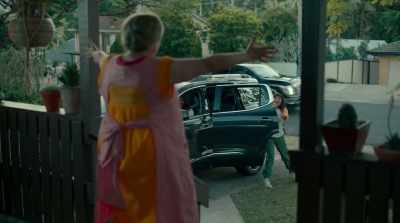 - Ah, Dora.
- ¡Abuelita! - Dora and the Lost City of Gold