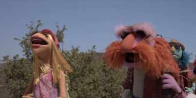 Ah. Fresh air. Soothes the soul. - The Muppets Mayhem