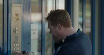 - Ah, fucking hell. Come on, mate.
- (intercom buzzes) - Sorry We Missed You