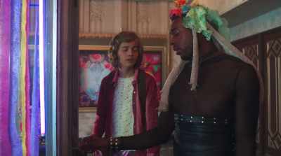- Ah that girl, what a mess! - Greatland