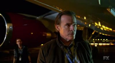 - Ah!
- (Grunts) - The Strain