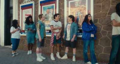 - Ah, hands across my dick.
- (Laughs) - The 4:30 Movie