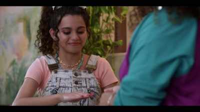 Ah, your hands are
gonna look so beautiful - Gordita Chronicles