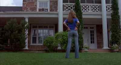 Ah. Here are the keys.
Come on up. - Happy Birthday to Me